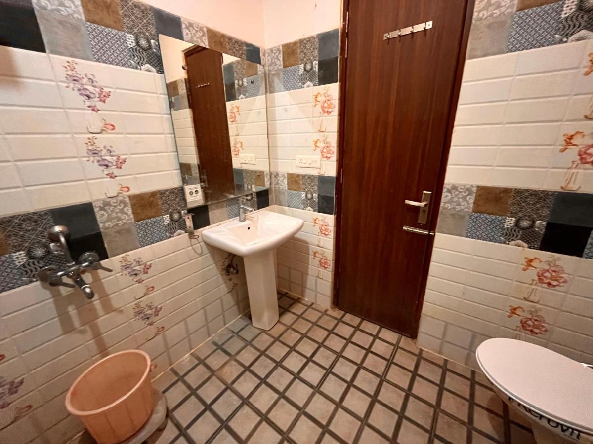 Hotel Pearl Grand, Zirakpur - Top Rated & Most Awarded Property In Tricity Чандигарх Экстерьер фото